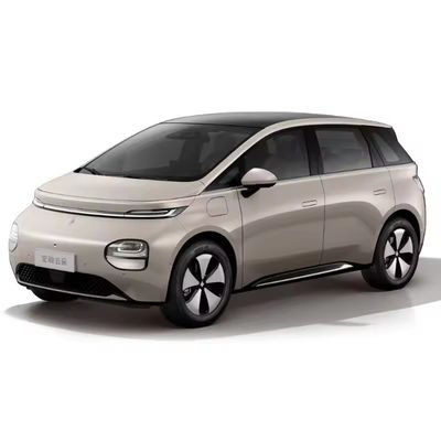 Dobra cena. Maksymalna prędkość 150 km/h Wuling Baojun Cloud Electric Cars z zasięgiem 460 km i litowo-żelazowo-fosforową baterią w Internecie
