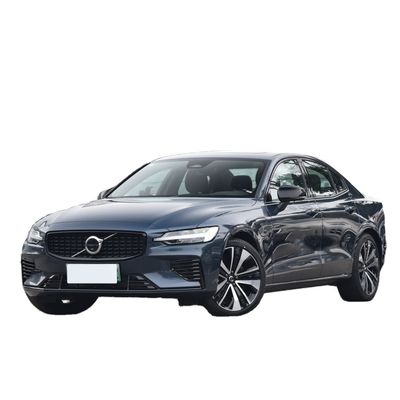 Dobra cena. Doświadcz najlepszego z obu światów z Volvo S60 High Speed Long Range i Plug-in Hybrid 2023 w Internecie