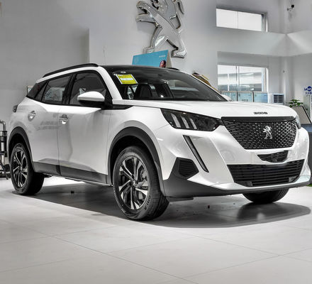 Dobra cena. 230THP The One Small SUV 5 drzwi 5 miejsc używane paliwo benzynowe Długość x Szerokość x Wysokość mm 4312x1785x1545 Dongfeng Peugeot 2023 w Internecie