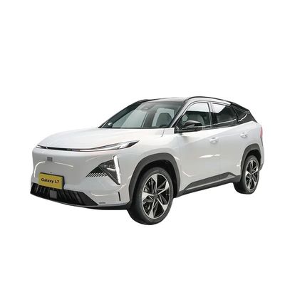 Dobra cena. 2023 Nowe pojazdy GEELY GALAXY L7 5 miejsc 55KM 115KM 1.5T Samochody Benzyna Benzyna Plug-in Hybrid SUV Samochód w Internecie