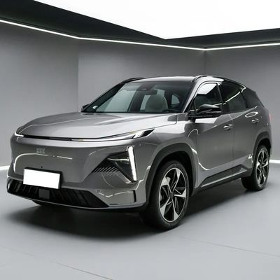 Dobra cena. 1810kg Waga pojazdu 2023 Geely Galaxy L7 1.5T Automatyczna duża prędkość 5 miejsc PHEV Hybrid Electric SUV Paliwo samochody energetyczne w Internecie