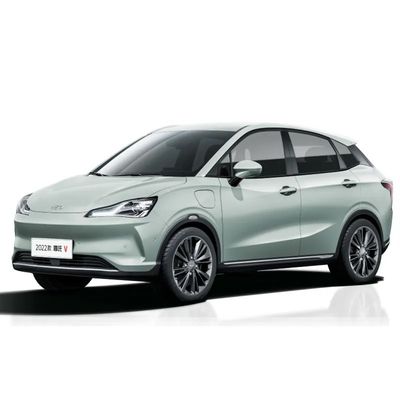 Dobra cena. Lewy napęd Neta V 2022 Tide 400 Lite Affordable Chinese Electric Car z litowo-żelazną baterią i 2420 rozstawem kół w Internecie