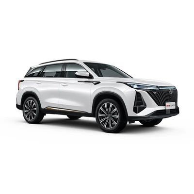 Dobra cena. Zastosowany 2024 Changan CS75 Plus Benzynowy SUV Wysokiej Prędkości 2.0T Integralna konstrukcja kabiny nadwozia Samochód w Internecie