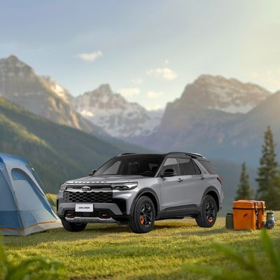 Dobra cena. 2.3T benzynowy AWD kierownictwo i tempomat Changan Ford EXPLORER 6 miejsc średni do duży SUV z systemem rozrywki samochodowej w Internecie