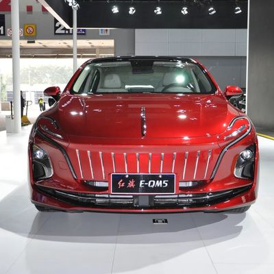Dobra cena. Doświadcz czystej jazdy elektrycznej z E-QM5 431km Joy Edition Electric Car FWD 190HP 54kWh bateria i 30-minutowe ładowanie w Internecie