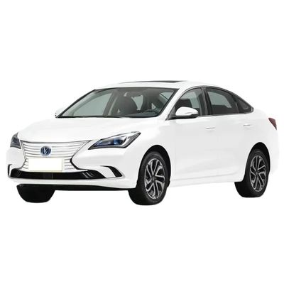 Dobra cena. 2023 Changan EADO EV460 Sedan Samochód elektryczny Zestaw biegów i 400 km Wytrzymałość dla maksymalnej prędkości 145 km/h w Internecie