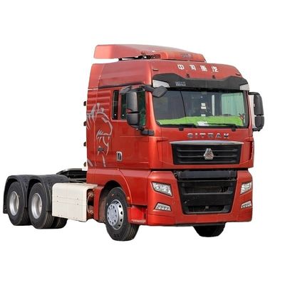 Dobra cena. 2023 SINOTRUK HOWO sitrak Sinotruck Sitrak 4x2 Euro 5 Diesel 460hp Automatyczna skrzynia biegów Ciężarówka ciągnika dla wydajności w Internecie