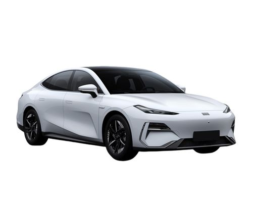 Dobra cena. Geely Milky Way E8 podstawowy 4-drzwiowy 5-siedzący pojazd elektryczny YINHE srebrny czysty elektryczny sedan w Internecie