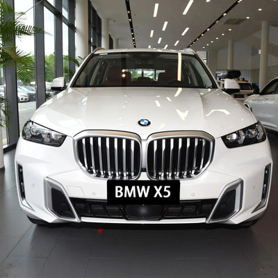 Dobra cena. BMW X5 Mild Hybrid Używany samochód 5 drzwi 5 miejsc 3.0T L6 48V Sport SUV 250km/h Wielofunkcyjny kierownicę w Internecie