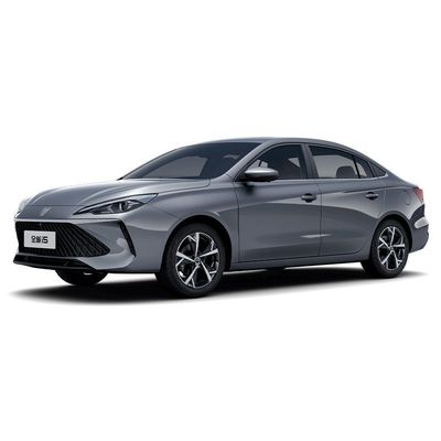 jakość 2024 ROEWE i5 Sedan 1.5L CVT Turbokomotor Lewe kierownictwo Euro VI Standardy emisji w zakresie odległości między kołami 2500-3000 mm fabryka