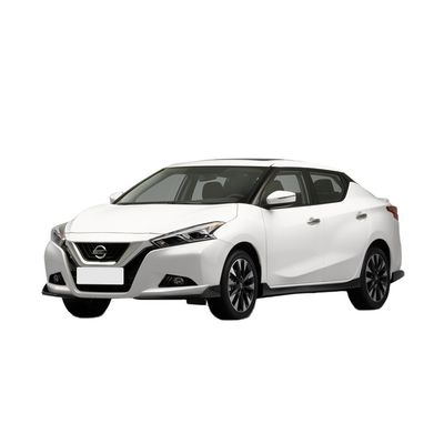 Dobra cena. Benzyna Lewa ręka Dongfeng Nissan LANNIA 185 Duża prędkość 4-drzwiowy 5-miejscowy hatchback używany samochód w Internecie