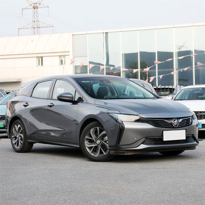 Dobra cena. 2023 2024 Pojazdy energetyczne SAIC-GM Buick-Milan 6 Model Samochody elektryczne z szybkim ładowaniem w obrębie tylnego napędu w Internecie