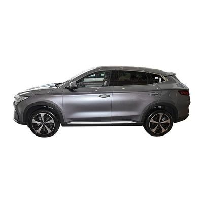 Dobra cena. 2023 Byd Song Electric Suv Mały 4-osobowy samochód napędzany baterią o mocy 380 kW i czasie ładowania 30 minut w Internecie