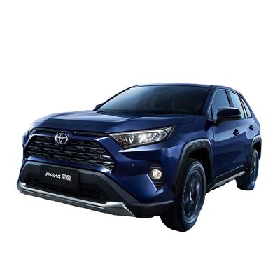 Dobra cena. 2023 To-yota Rav-4 2.0l CVT Dwóchko napędzany Benzynowy SUV kaki/bronzu R18 Używany samochód w dobrym stanie w Internecie