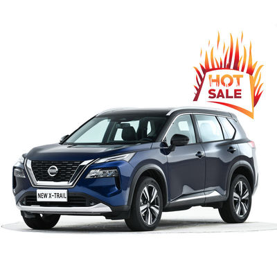 Dobra cena. Model 2024 Nissan X-trail SUV 0km Drugi samochód tylne zawieszenie Wielozłączne silnik pojemność 4L Benzyna Samochody w Internecie