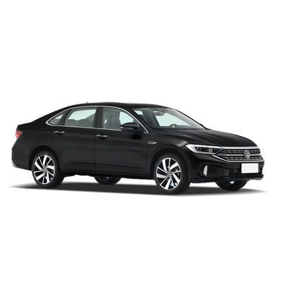 Dobra cena. 2023 2024 FAW Volkswagen Sagitar 1.2T 116KW Szybki pojazd benzynowy 4-drzwiowy 5-miejscowy Sedan VW Sagitar 200TSI Do taksówki w Internecie